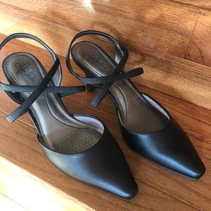 LifeStride Pumps